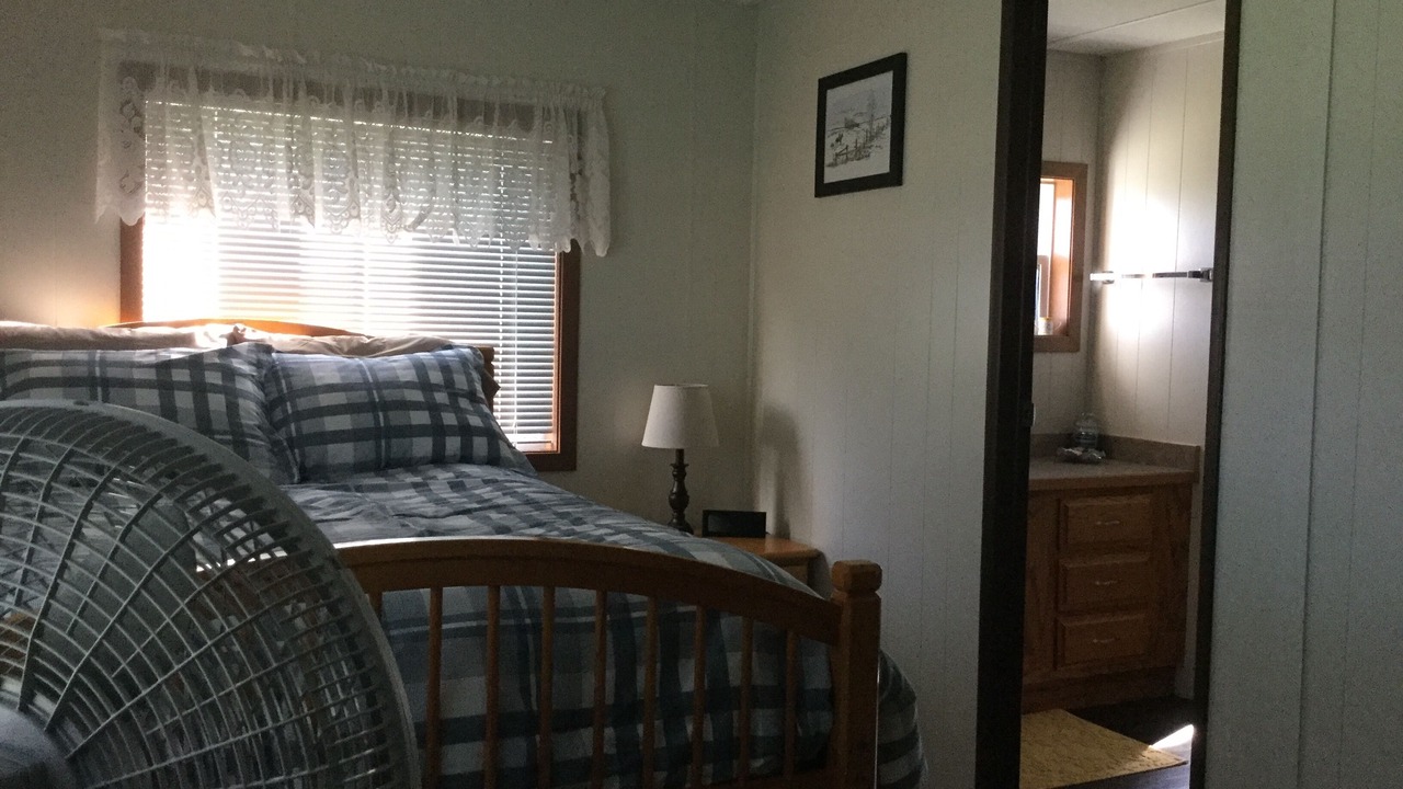 Photo of Bedroom in Dawson