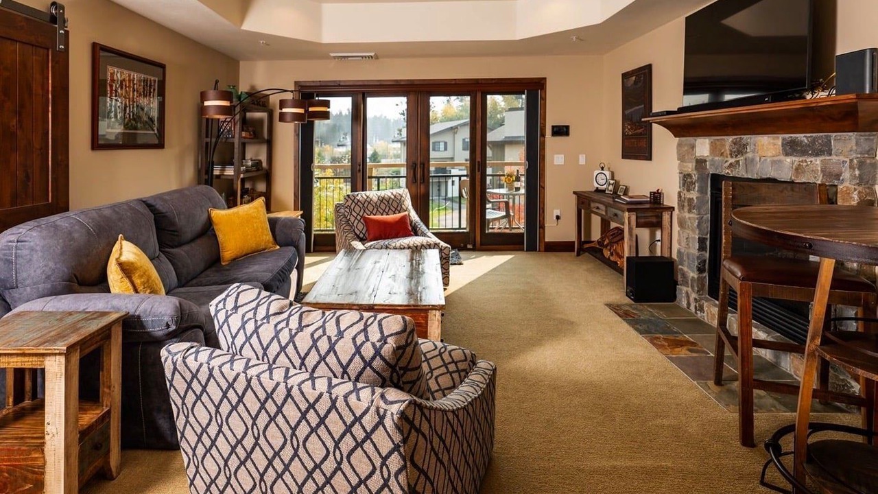 Photo of Livingroom in McCall