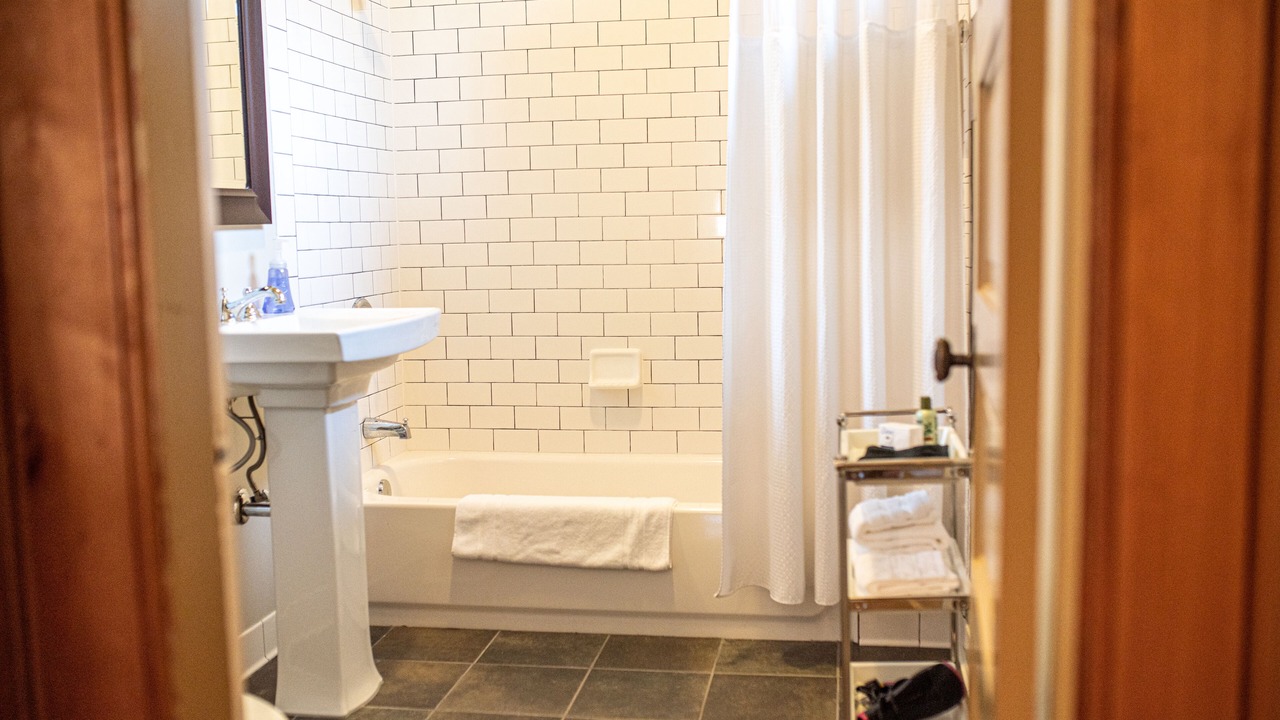 Photo of Bathroom in Hyde Park