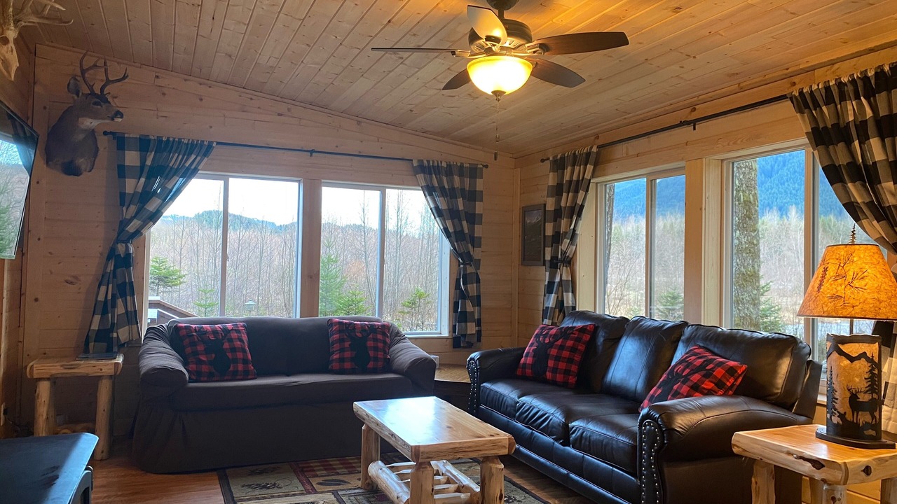 Photo of Livingroom in Ashford