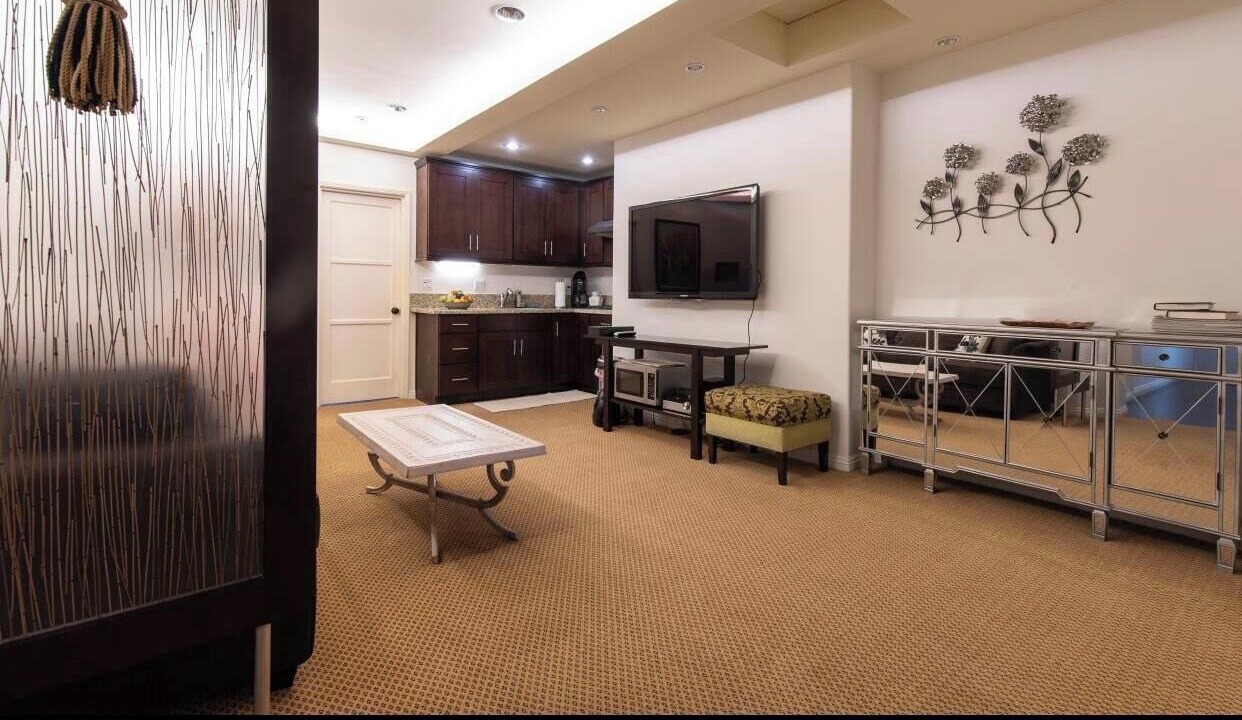 Photo of Livingroom in Pasadena