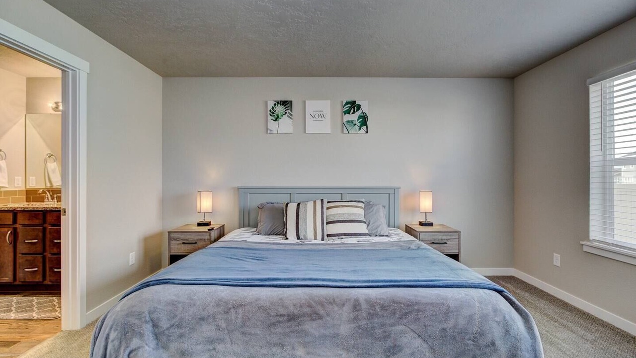 Photo of Bedroom in Nampa