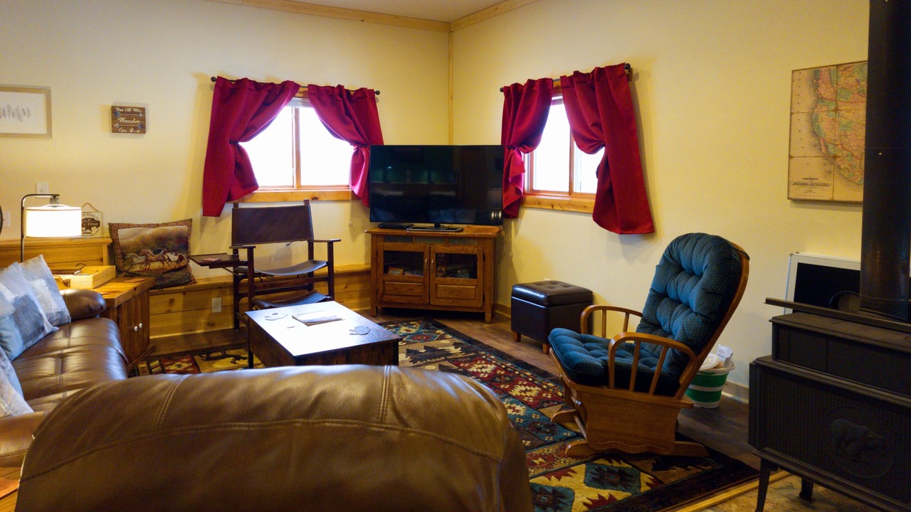 Photo of Livingroom in Custer