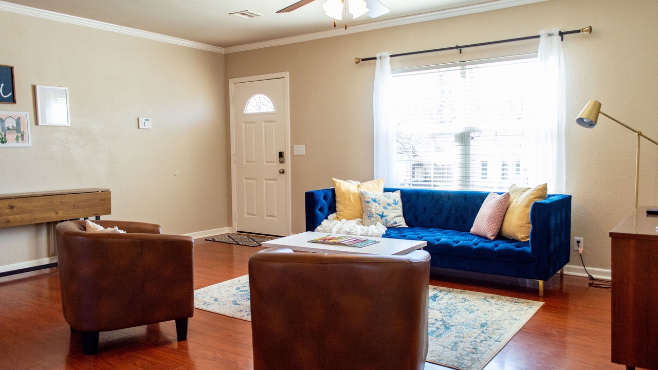 Photo of Livingroom in Tulsa