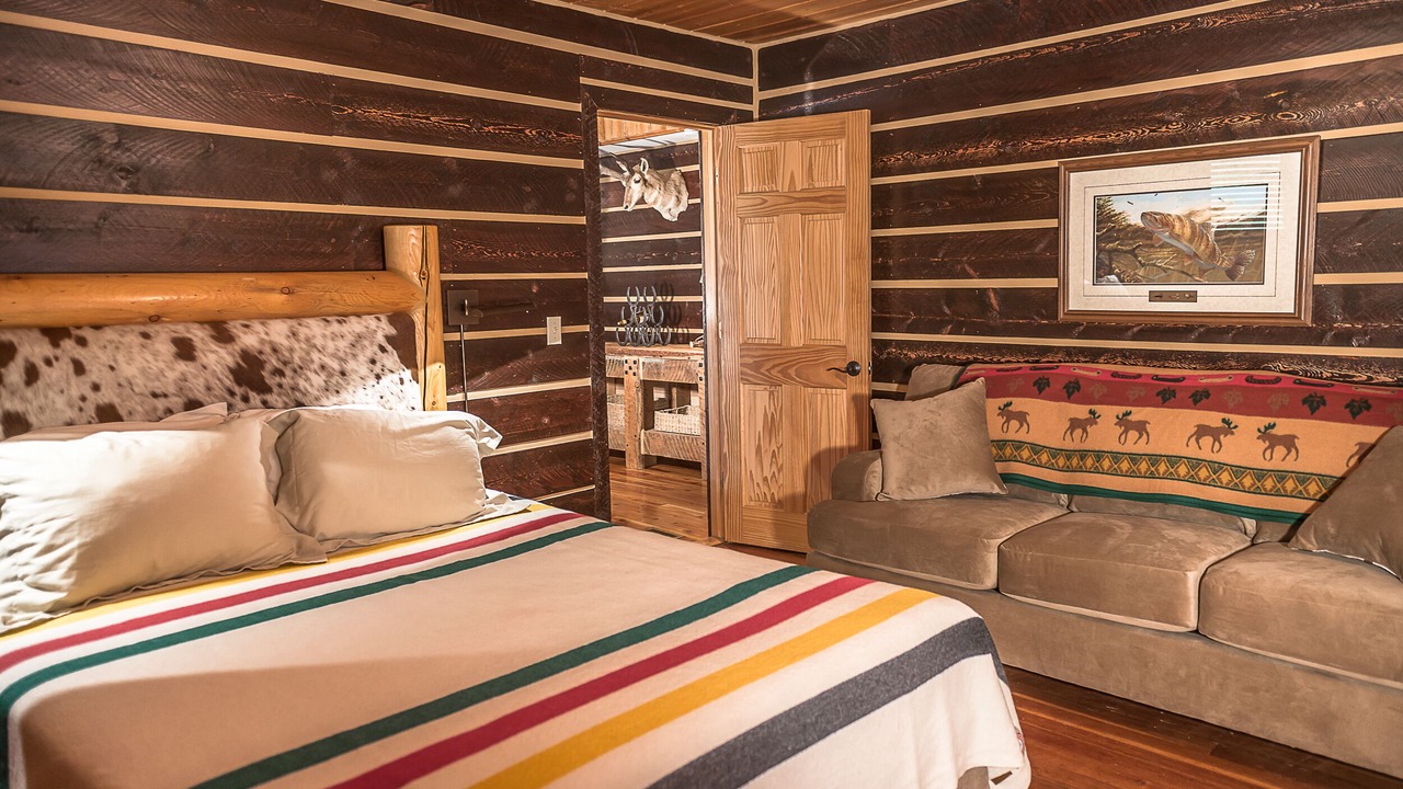 Photo of Bedroom in Shell