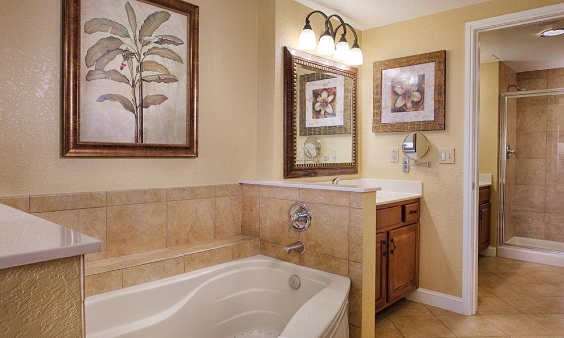 Photo of Bathroom in Bay Lake