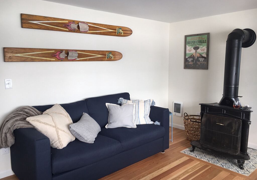 Photo of Livingroom in Newman Lake