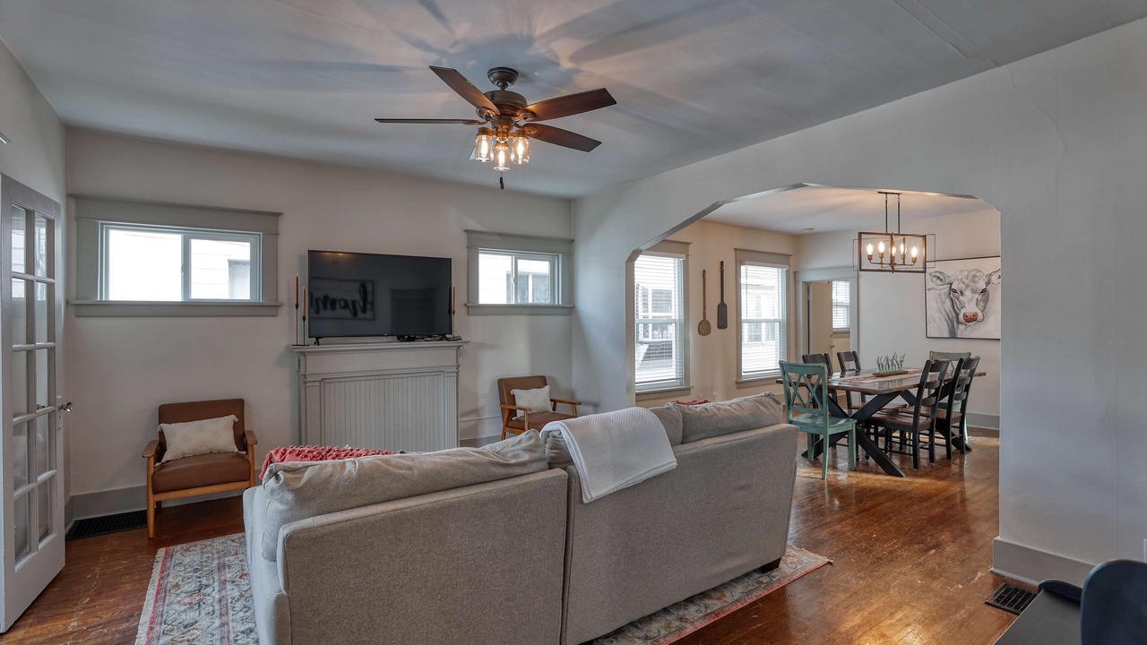 Photo of Livingroom in Sheridan