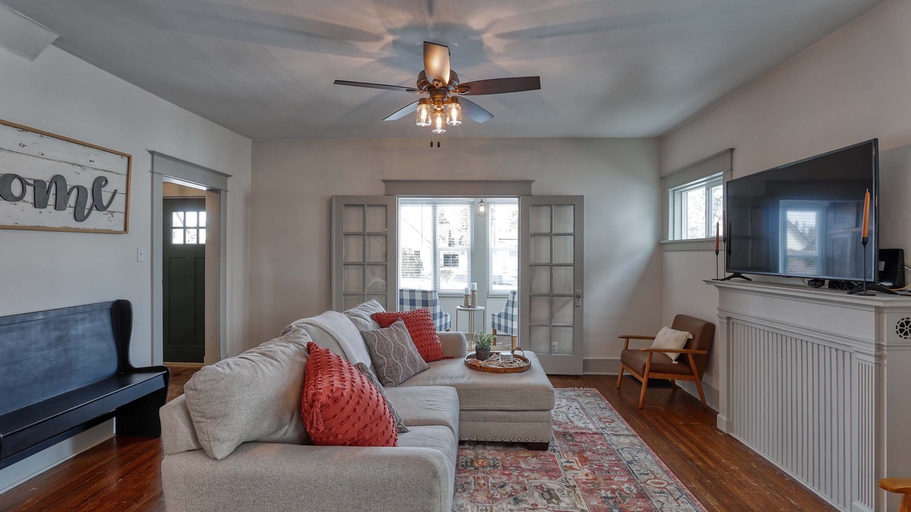 Photo of Livingroom in Sheridan