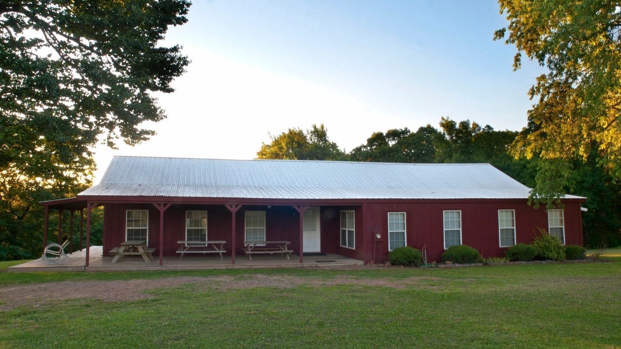 Photo of Outdoor in Mountainburg
