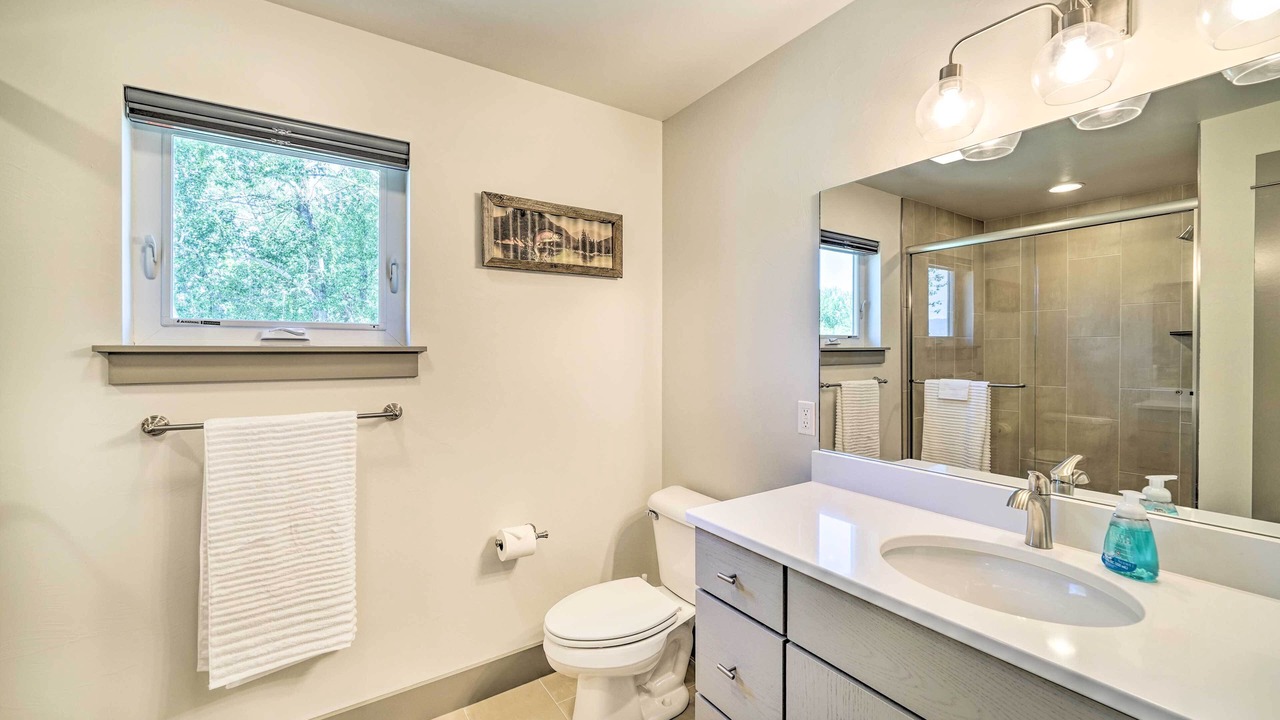 Photo of Bathroom in Four Corners