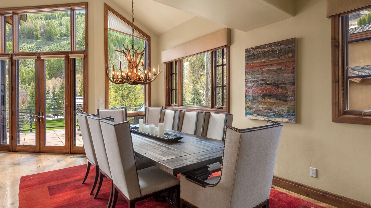 Photo of Bedroom in Warm Springs