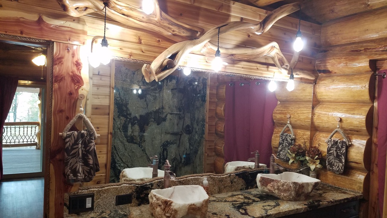 Photo of Bathroom in Tamarack Resort
