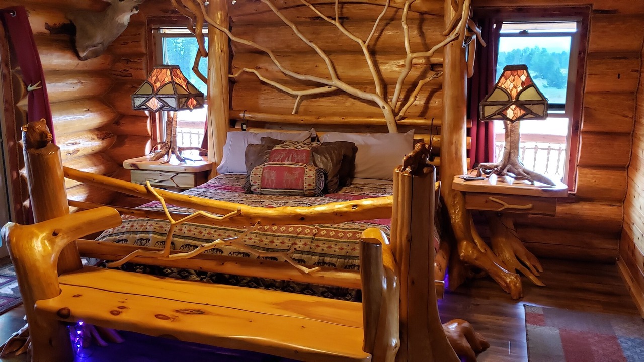 Photo of Bedroom in Tamarack Resort
