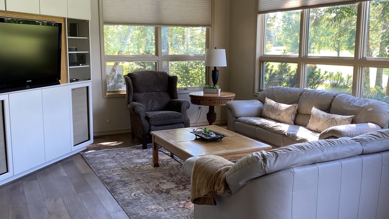 Photo of Livingroom in Columbia Falls