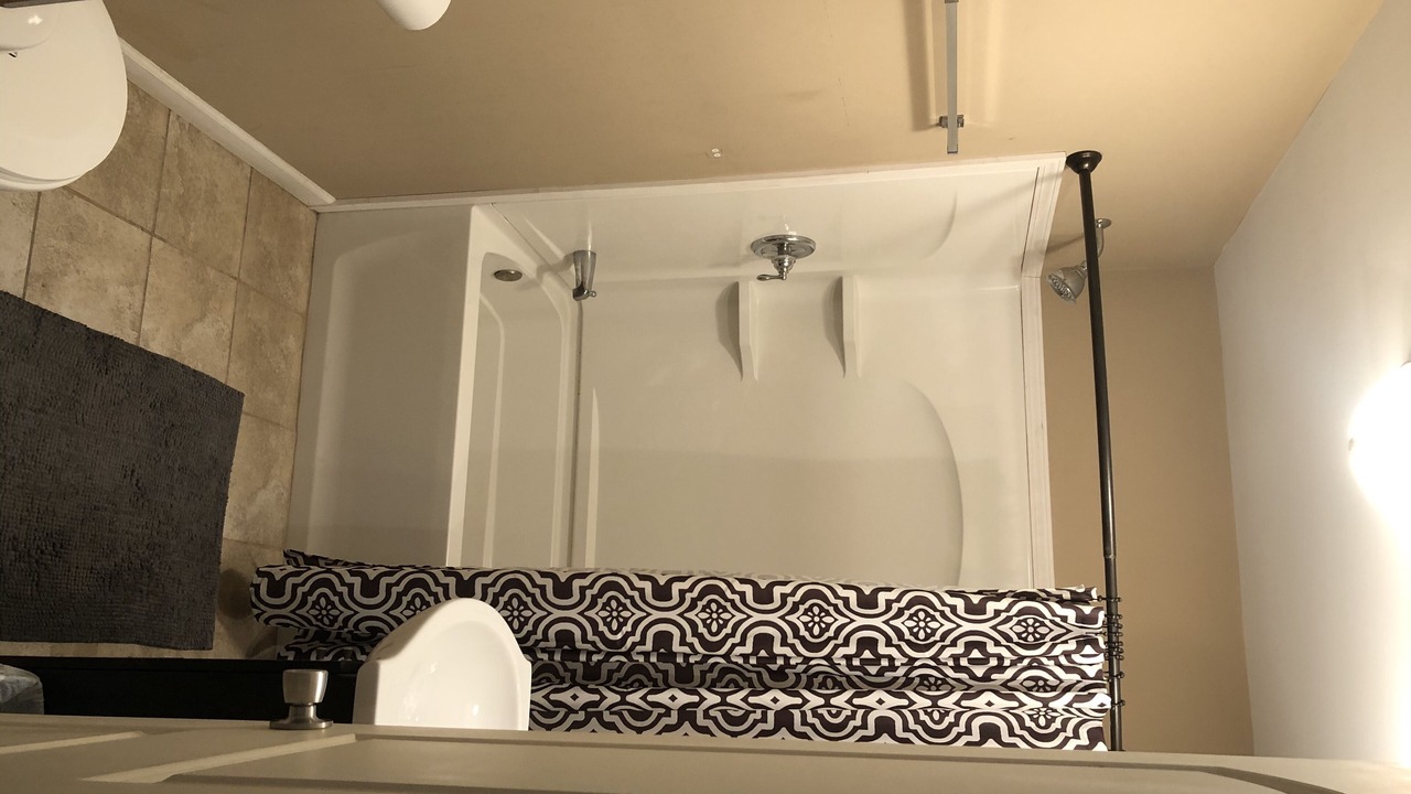 Photo of Bathroom in Oak Harbor