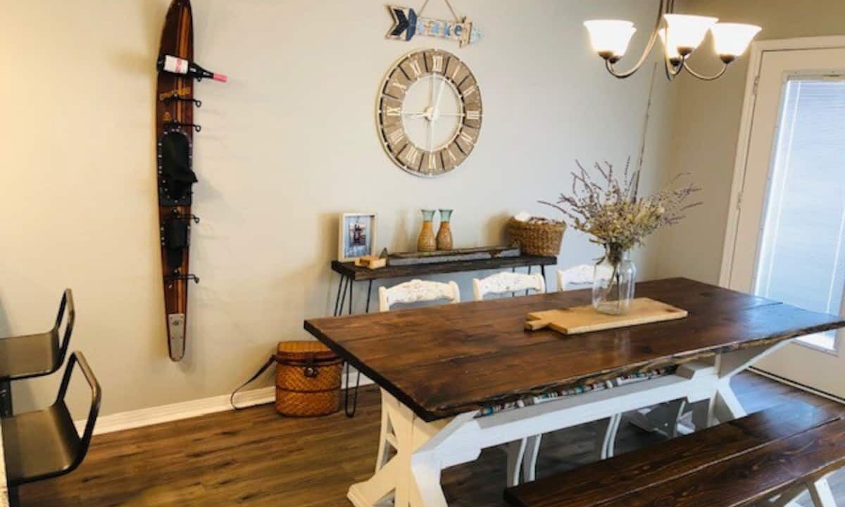 Photo of Livingroom in Comanche Point At Point Venture