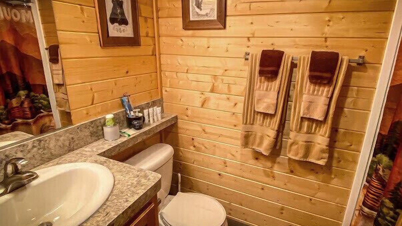 Photo of Bathroom in Ashford