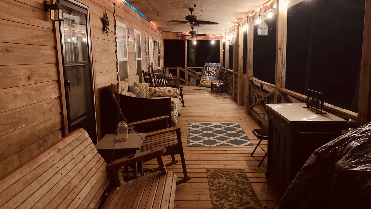 Photo of Outdoor in Petal