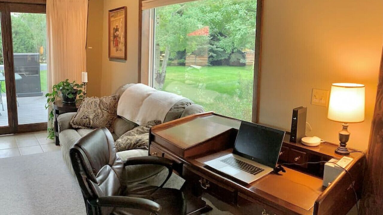 Photo of Livingroom in Four Corners