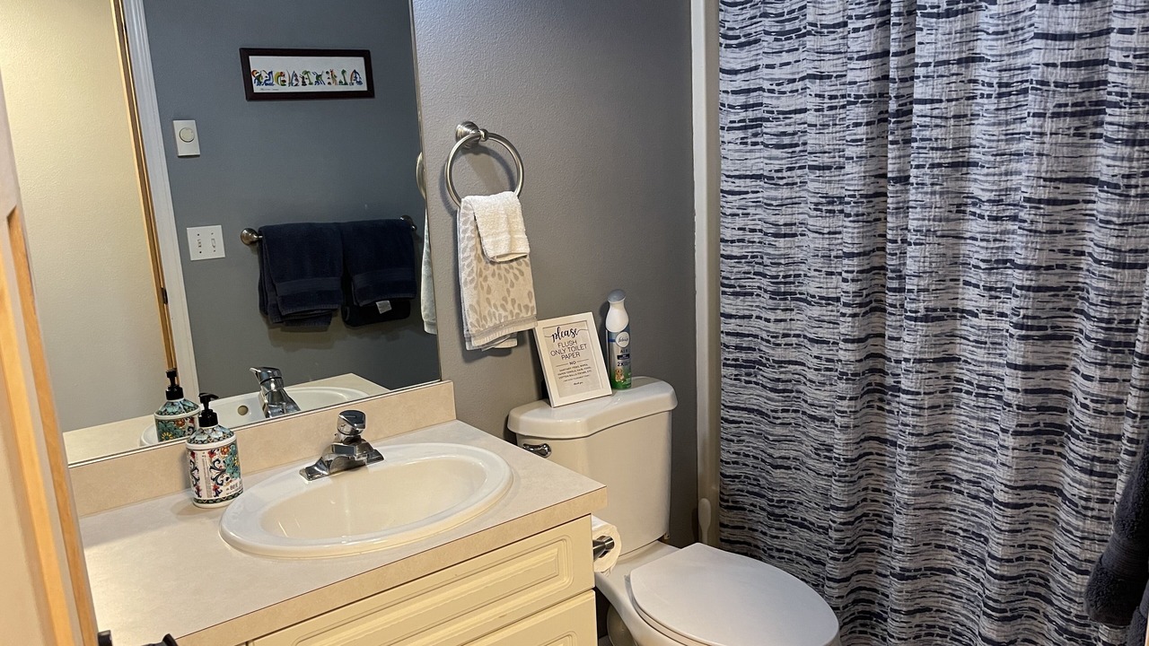 Photo of Bathroom in Lakeside