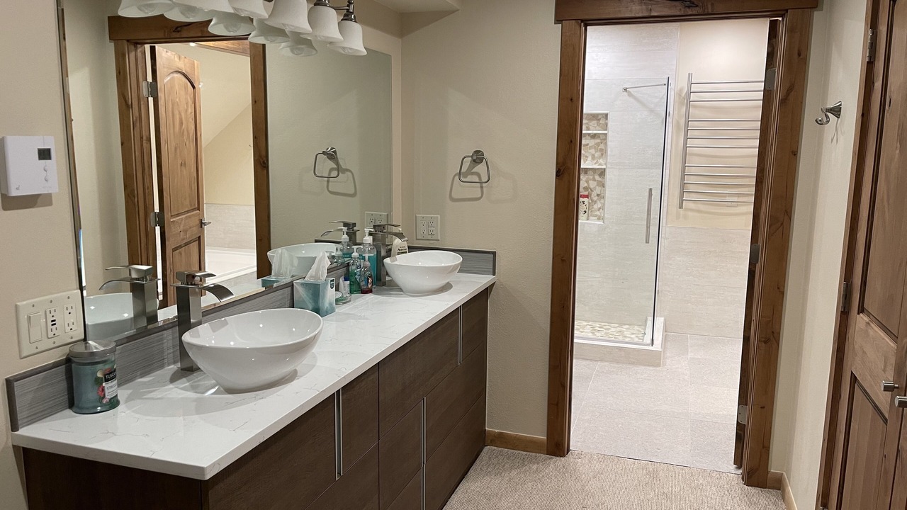 Photo of Bathroom in Baldy Mountain