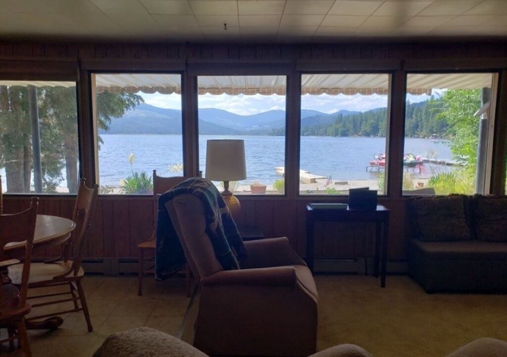 Photo of Others in Twin Lakes