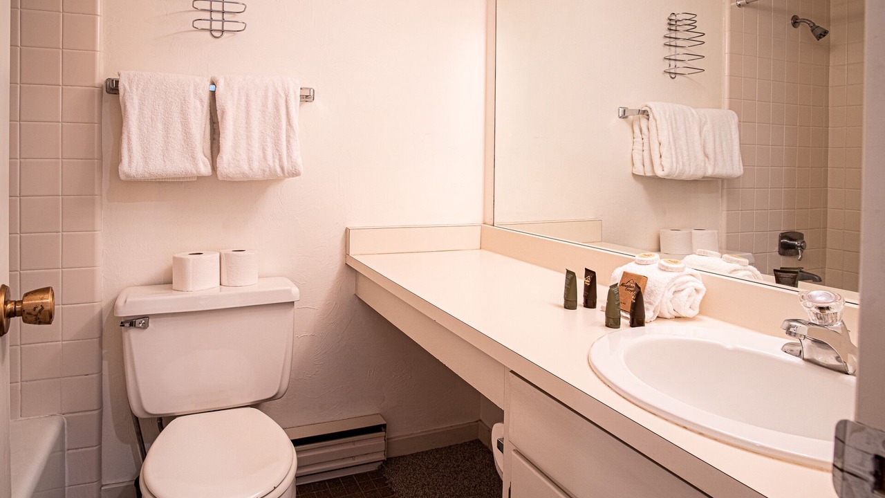 Photo of Bathroom in Warm Springs