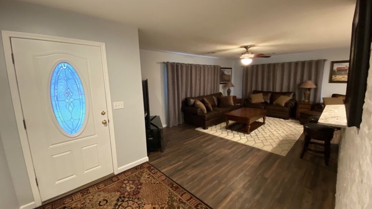 Photo of Livingroom in Disney