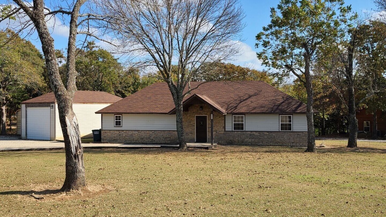Photo of Outdoor in Sulphur