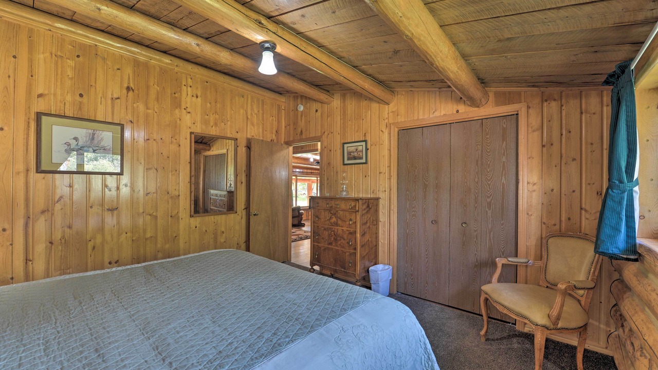 Photo of Bedroom in Pinedale