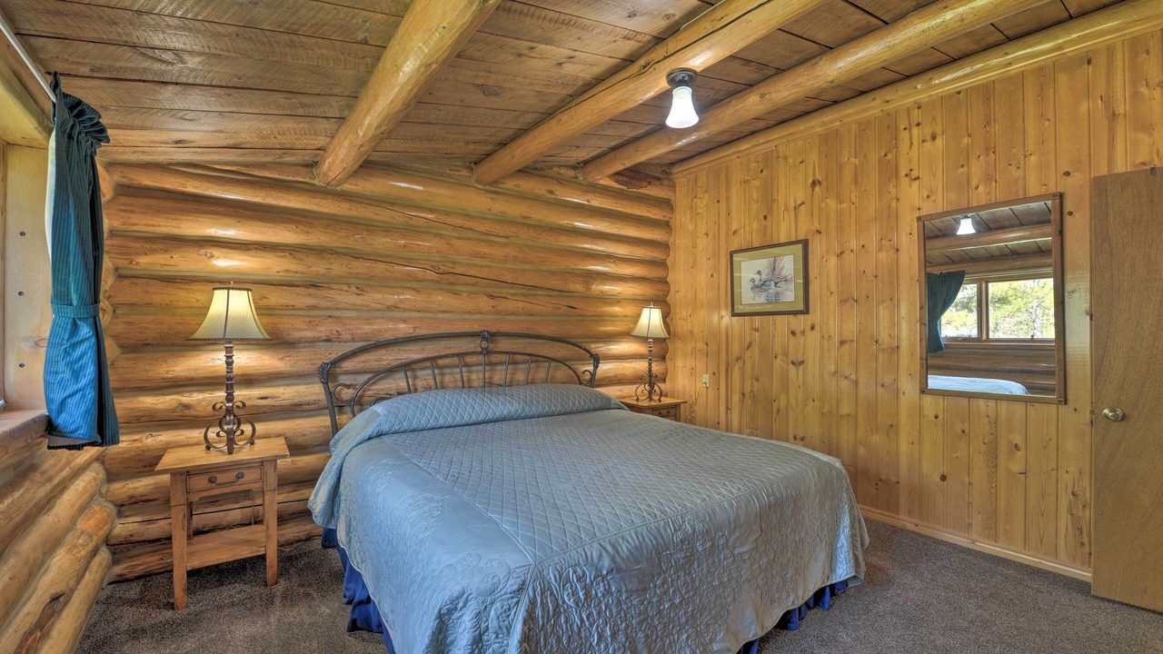 Photo of Bedroom in Pinedale