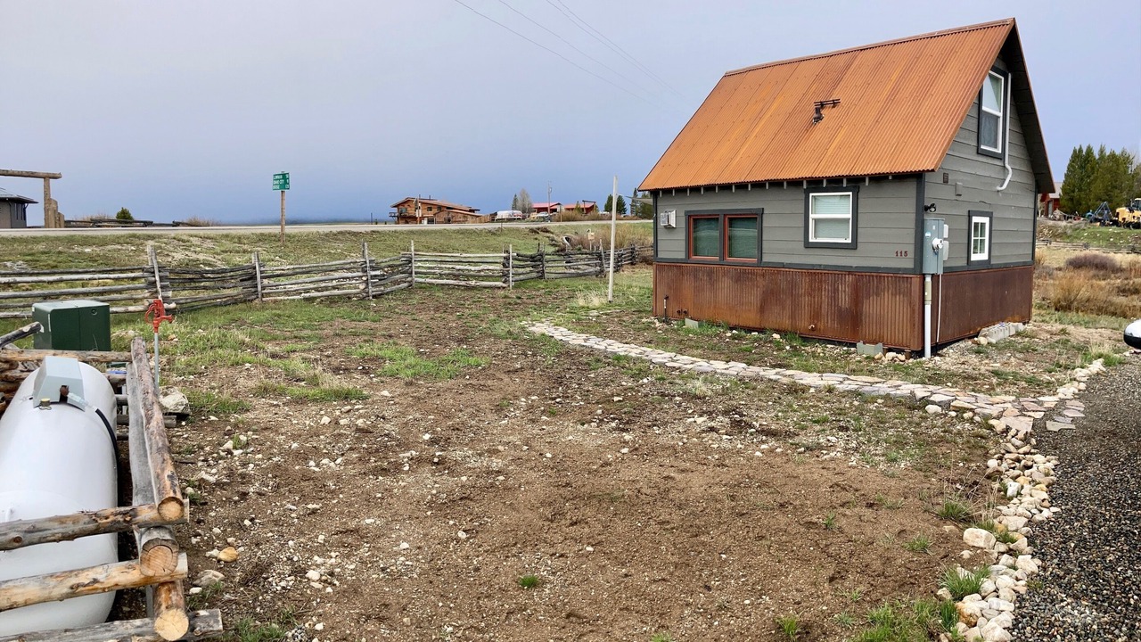 Photo of Others in Stanley
