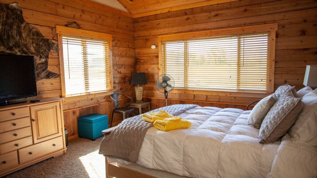 Photo of Bedroom in Livingston