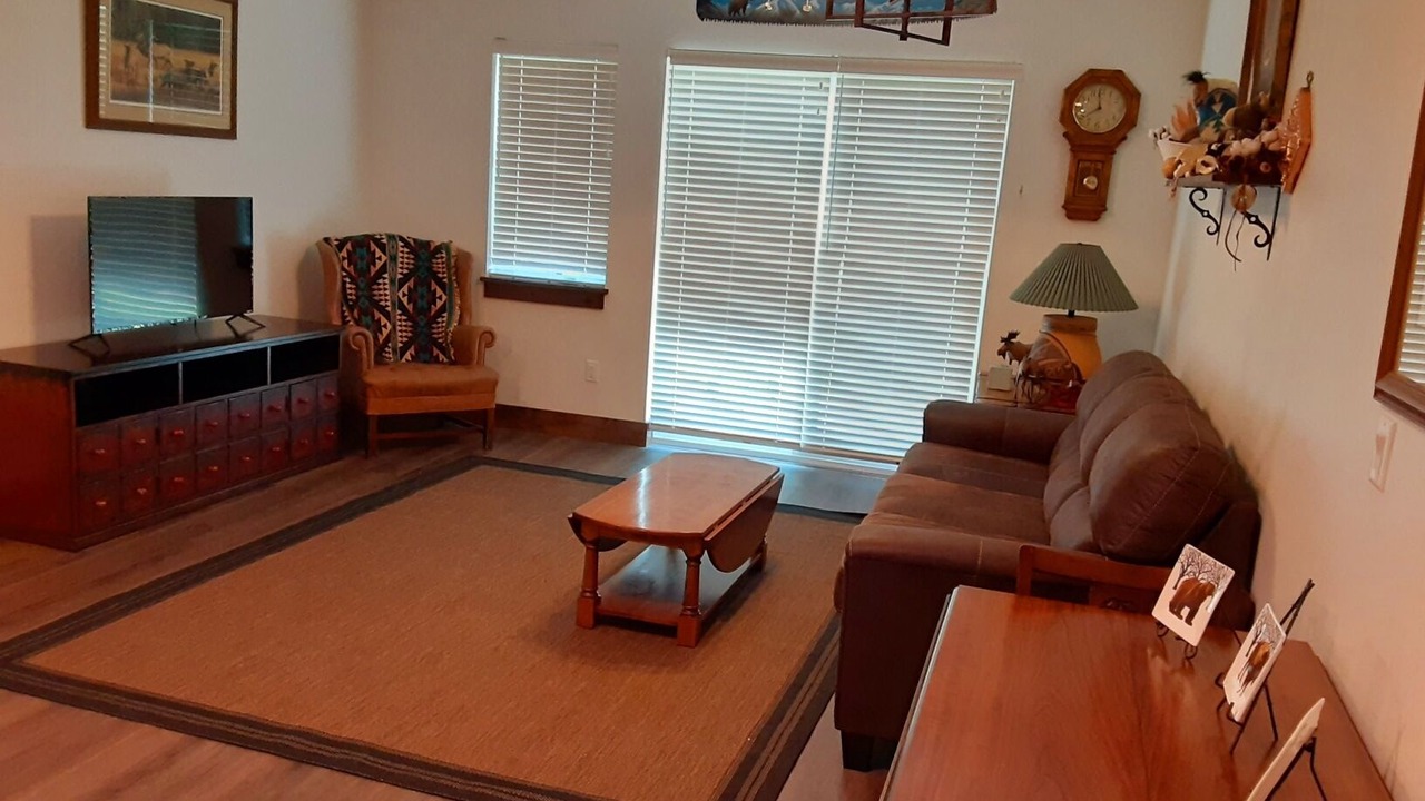 Photo of Bedroom in Victor