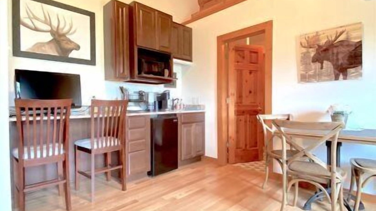 Photo of Bedroom in Wapiti