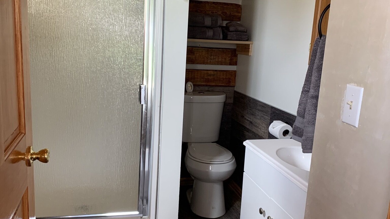 Photo of Bathroom in Freedom