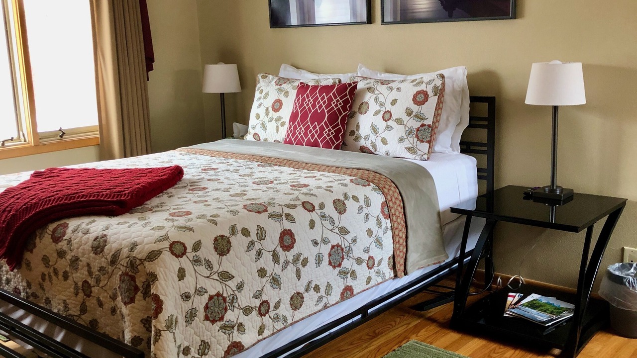 Photo of Bedroom in Ames