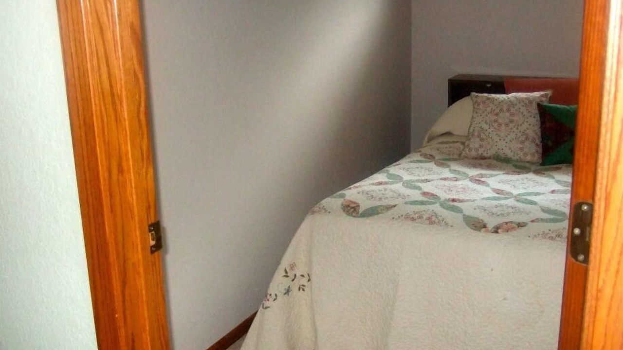 Photo of Bedroom in Ames