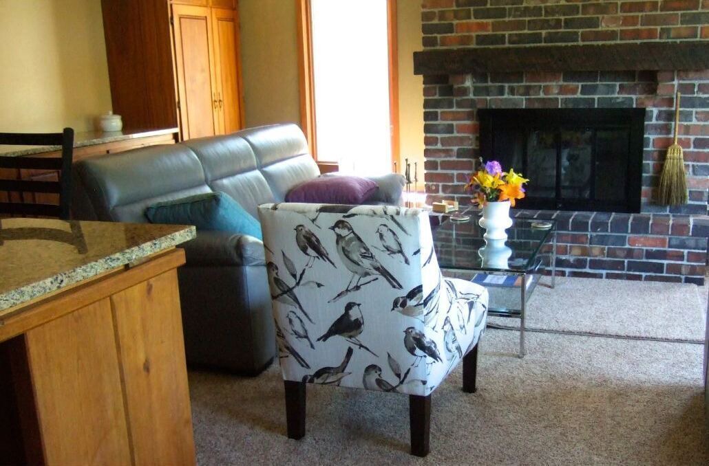 Photo of Livingroom in Ames