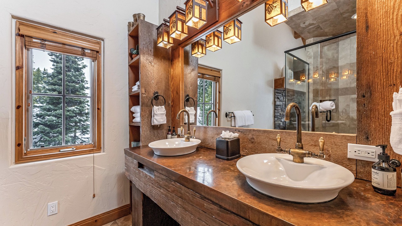 Photo of Bathroom in Big Sky