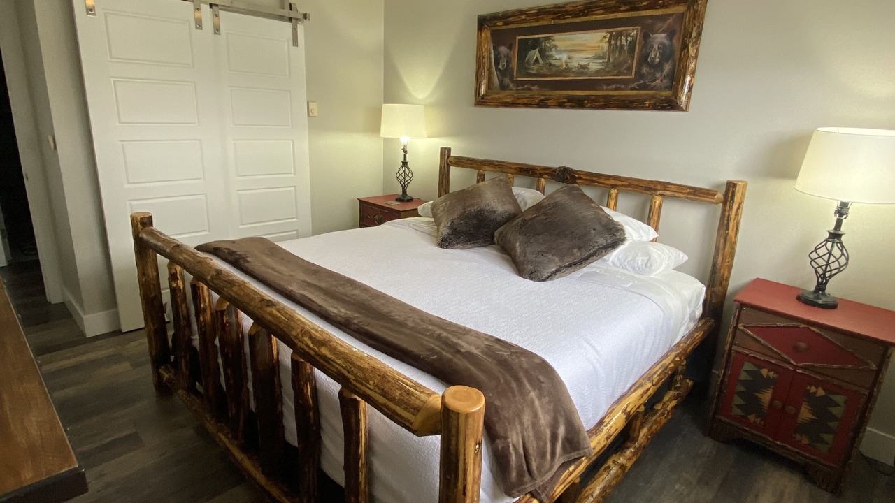 Photo of Bedroom in Polson