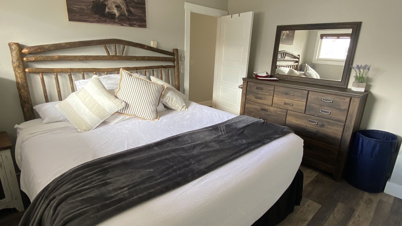 Photo of Bedroom in Polson