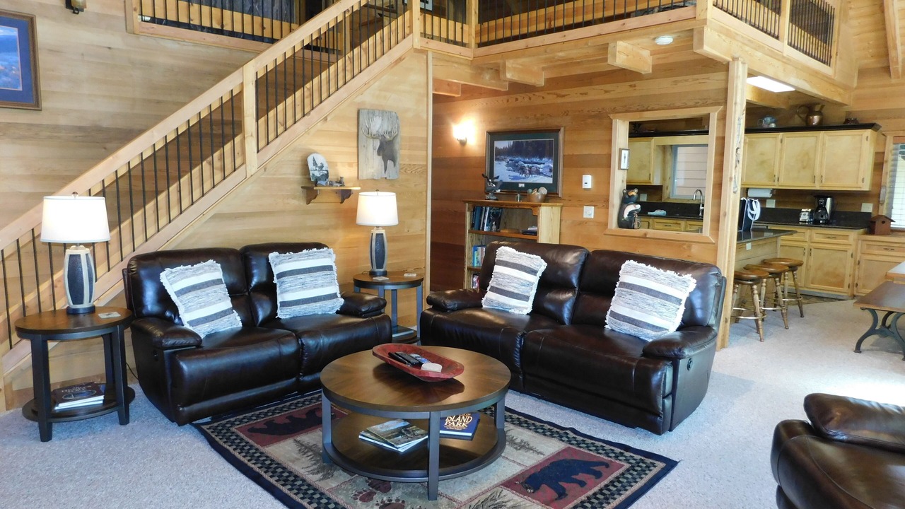Photo of Livingroom in Island Park