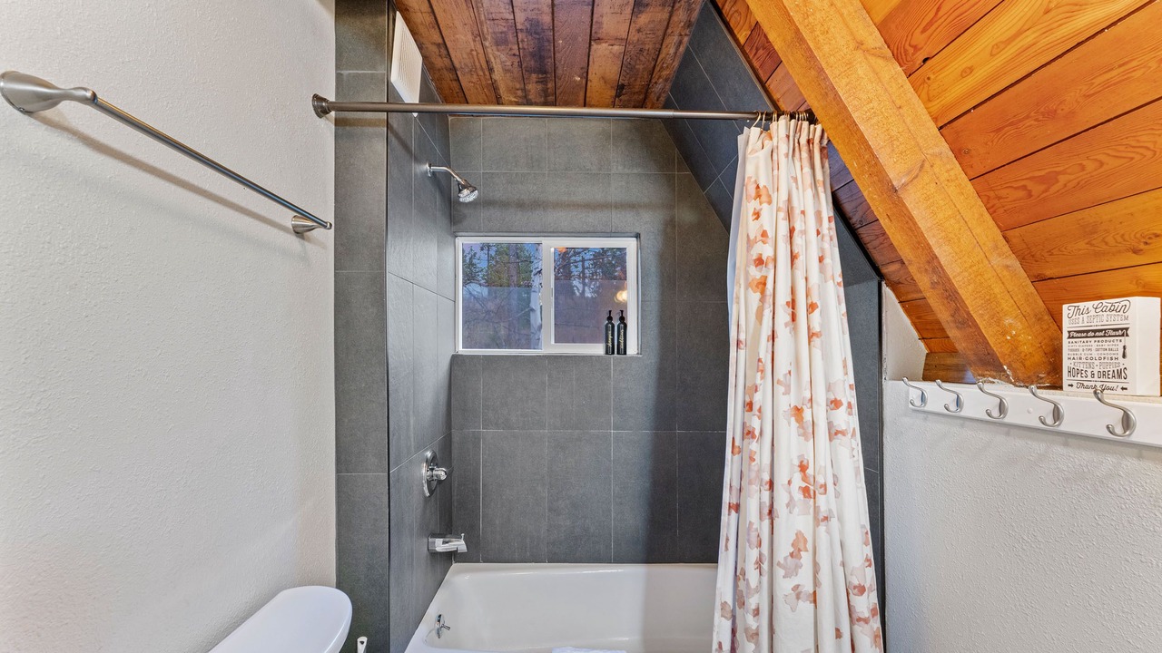 Photo of Bathroom in Martin City