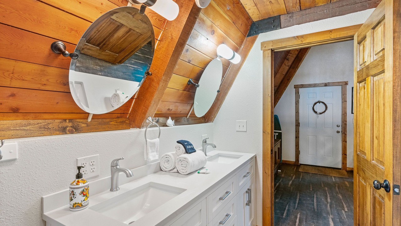 Photo of Bathroom in Martin City