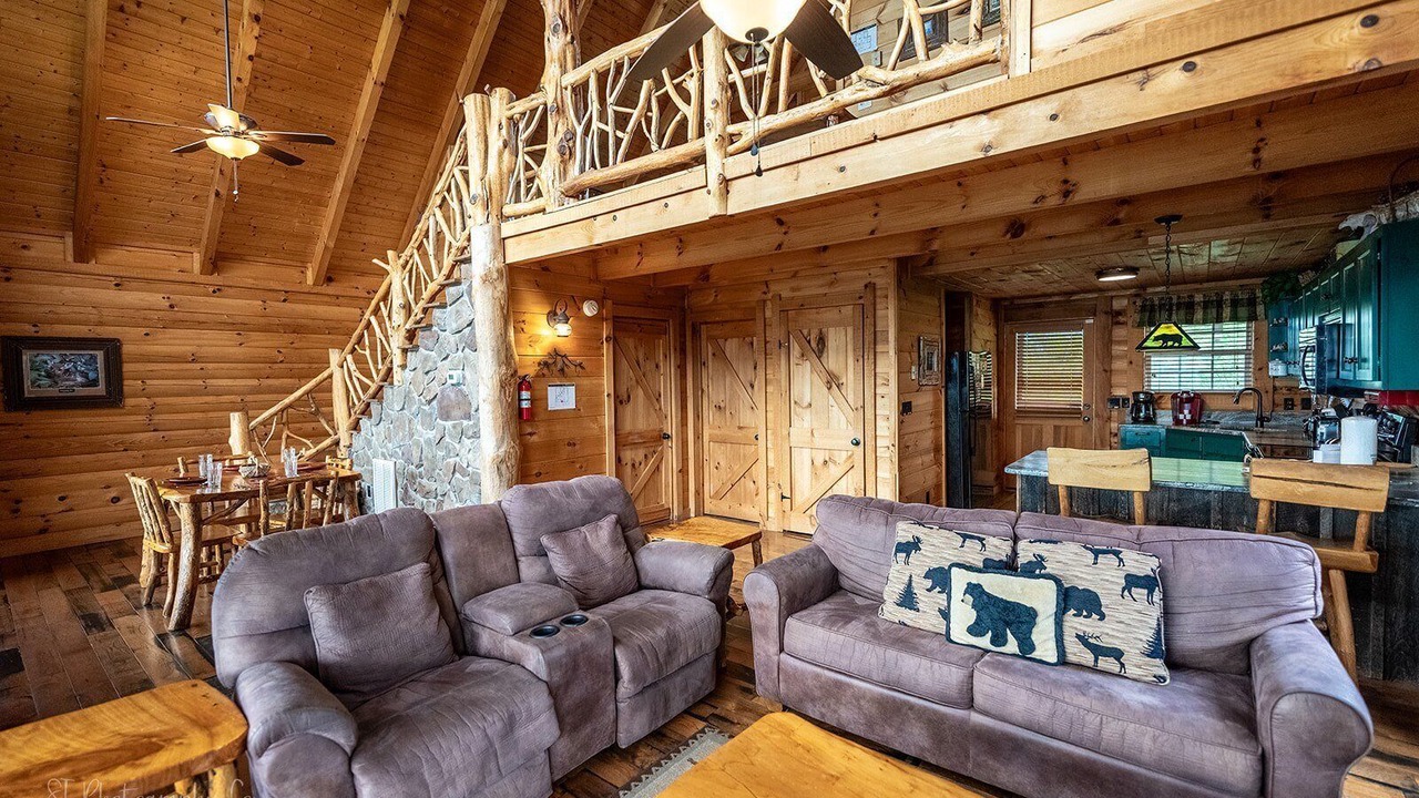 Photo of Livingroom in Smoky Mountains