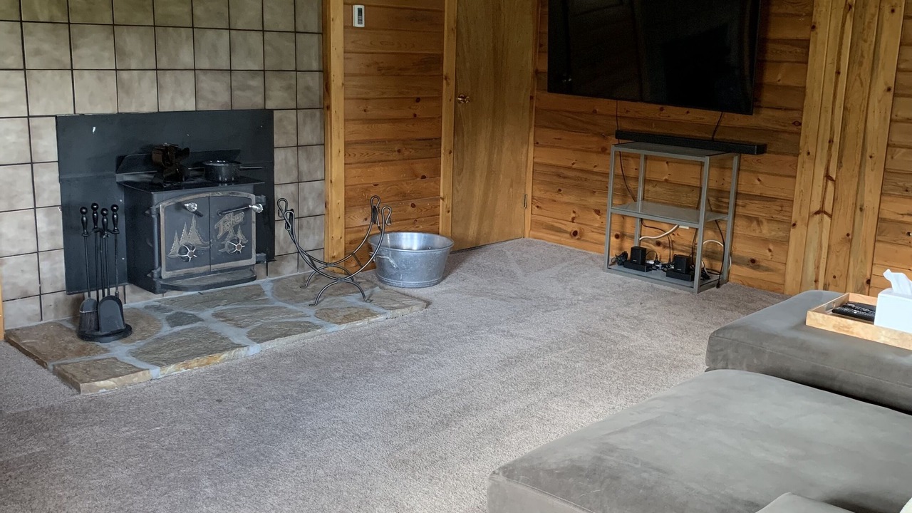 Photo of Livingroom in Red Top Meadows