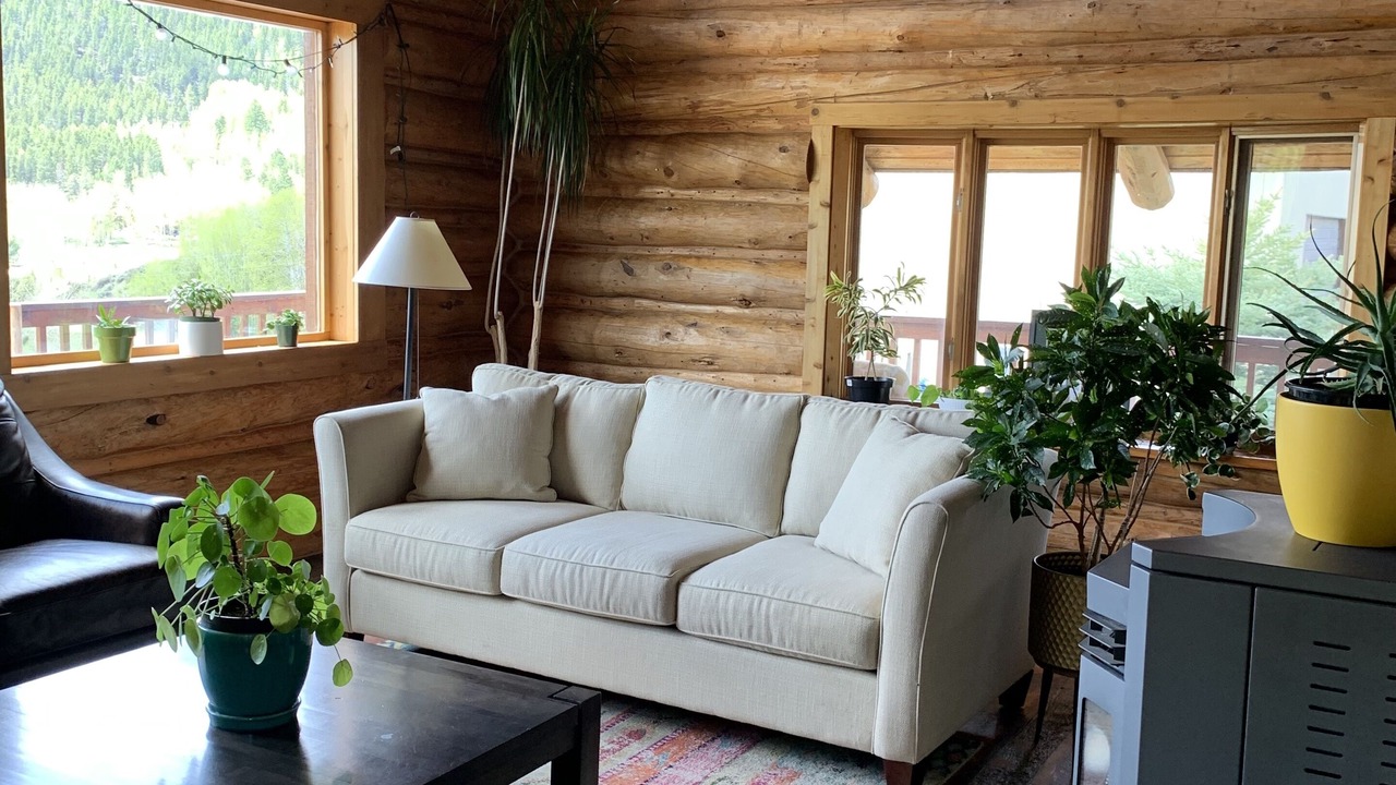 Photo of Livingroom in Red Top Meadows