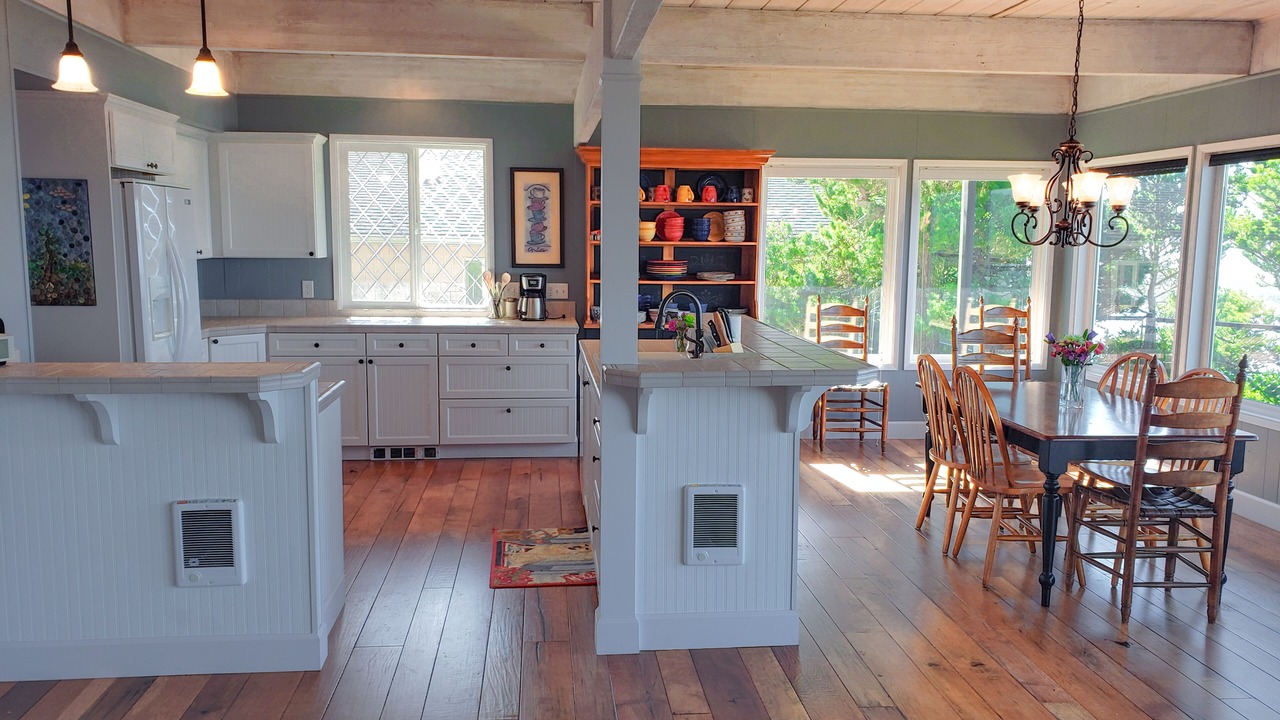 Photo of Kitchen in Netarts